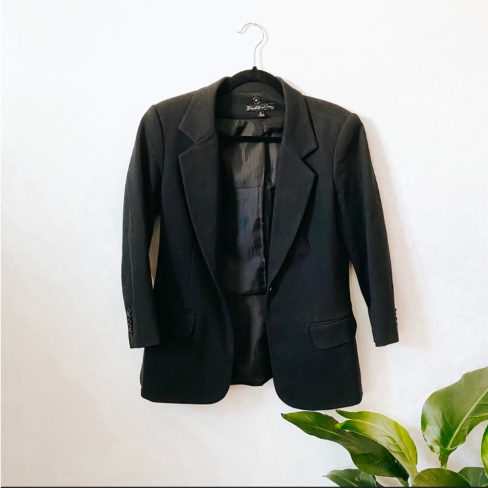 Elizabeth & James | Gray Button Long Sleeve Blazer